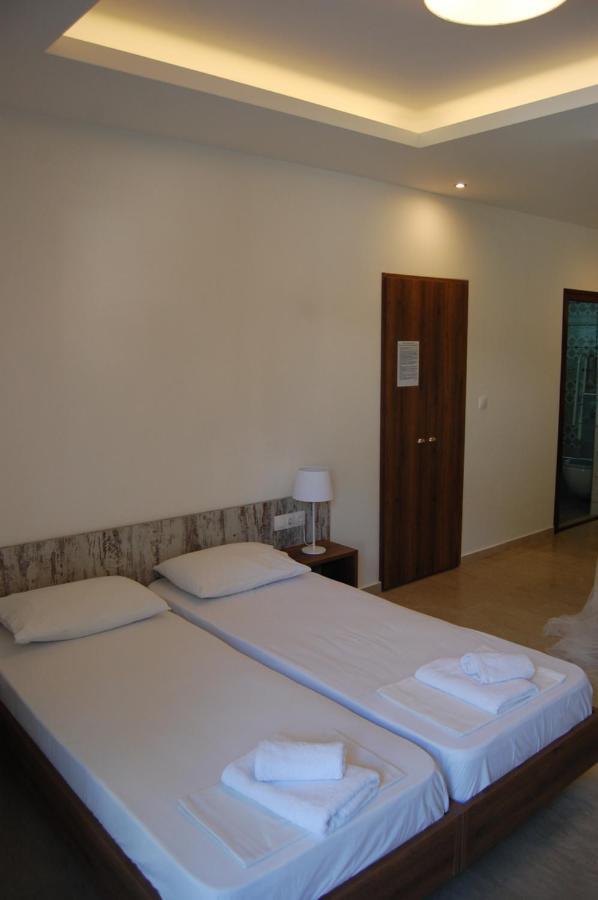 Giorgos Apartments Square Vrasná Eksteriør billede