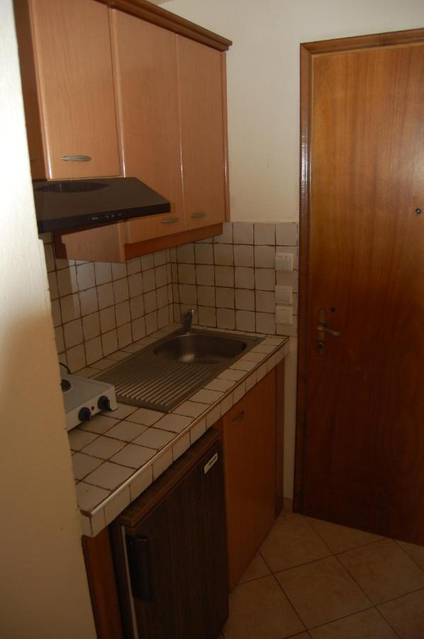 Giorgos Apartments Square Vrasná Eksteriør billede